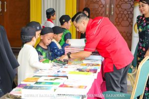 Program Jalinan Ilmu Sekolah Rendah Tahfiz Hikmah dan DBP Cawangan Sarawak