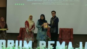 Pertandingan Forum Remaja Peringkat Negeri Melaka Tahun 2024