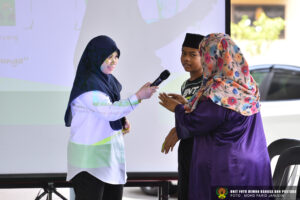 Majlis Perasmian Program Gerak Gempur Majalah Dalam Kelas (MDK) Kembali ke Sekolah Peringkat Negeri Melaka 2024