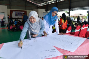 Majlis Perasmian Program Gerak Gempur Majalah Dalam Kelas (MDK) Kembali ke Sekolah Peringkat Negeri Melaka 2024