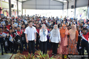 Majlis Perasmian Program Gerak Gempur Majalah Dalam Kelas (MDK) Kembali ke Sekolah Peringkat Negeri Johor 2024