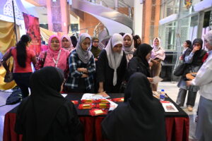 Pementasan Teater Tralokal “Seri Waadat Rentang Amanat”