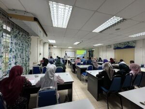 Ceramah Pengukuhan Bahasa di IPG Lipis, Pahang