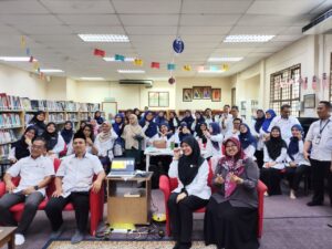 Kelas Cikgu Nizar: Penulisan Cerpen