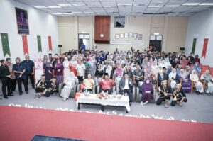 Apresiasi Karya dan Bicara Tokoh: Mengenang Azizi Haji Abdullah