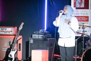 Forum daripada Kertas ke Pentas: Keindahan Lagu dan Puisi
