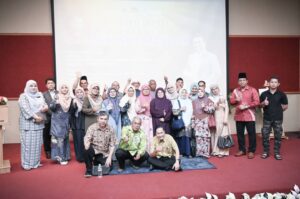 Apresiasi Karya dan Bicara Tokoh: Mengenang Azizi Haji Abdullah