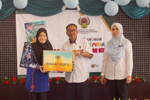 Majlis Pelancaran Kembara Majalah Dalam Kelas (MDK) di Labuan