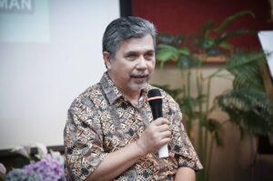 Apresiasi Karya dan Bicara Tokoh: Mengenang Azizi Haji Abdullah