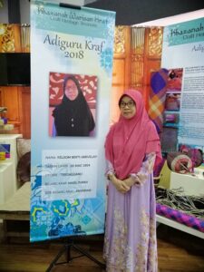Adiguru Kraf Anyaman: Kak Ani Tidak Kedekut Ilmu