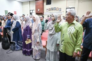 Apresiasi Karya dan Bicara Tokoh: Mengenang Azizi Haji Abdullah