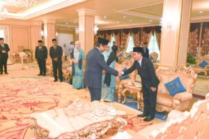 Kunjungan Hormat kepada Tuan Yang Terutama Tun Musa Haji Aman, Yang di-Pertua Negeri Sabah