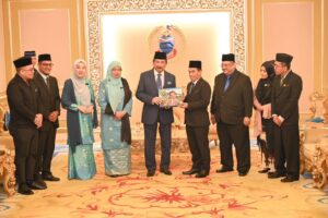 Kunjungan Hormat kepada Tuan Yang Terutama Tun Musa Haji Aman, Yang di-Pertua Negeri Sabah