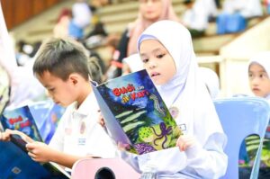 Festival Bahasa dan Sastera (BAHTERA)