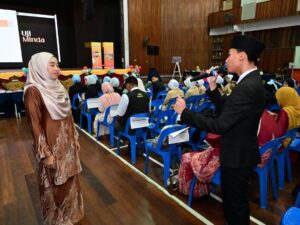 Festival Bahasa dan Sastera (BAHTERA)