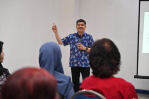 Bengkel Kreatif dan Kritis Bersama-sama Editor