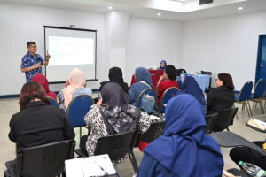Bengkel Kreatif dan Kritis Bersama-sama Editor