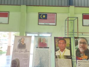 Cerita Pengkarya: Kumpulan Puisi Menghantar Surah