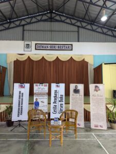 Cerita Pengkarya: Kumpulan Puisi Menghantar Surah