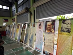 Cerita Pengkarya: Kumpulan Puisi Menghantar Surah