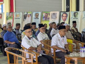 Cerita Pengkarya: Kumpulan Puisi Menghantar Surah