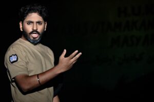 Pementasan Teater Tulang-tulang Berserakan