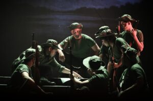 Pementasan Teater Tulang-tulang Berserakan