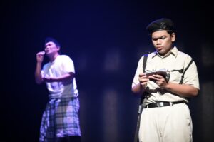Pementasan Teater Tulang-tulang Berserakan