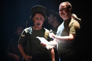 Pementasan Teater Tulang-tulang Berserakan