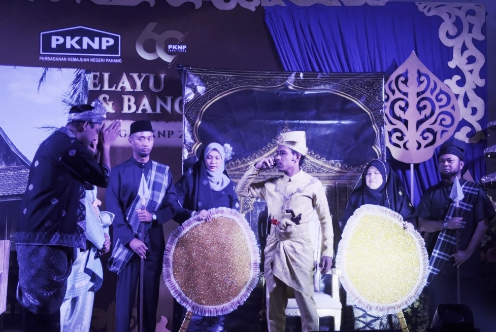 “Sultan Mahmud Mangkat Dijulang” Papar Gambaran Sejarah Klasik