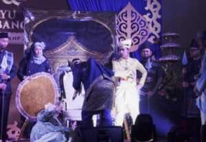 “Sultan Mahmud Mangkat Dijulang” Papar Gambaran Sejarah Klasik