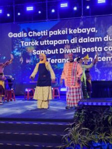 Temasya Etnik Melaka: Pementasan Teater Pantun Warung