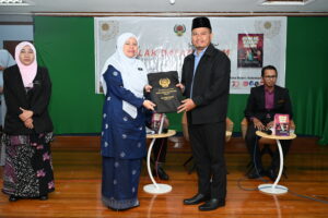 Bicara Buku Akhlak Dalam Islam “Cabaran Akhlak Islam Masa Kini”
