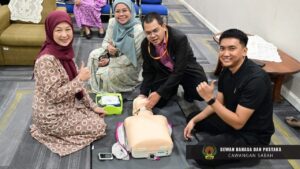 Latihan Penggunaan Mesin Automated External Defibrillator (AED) di DBP Cawangan Sabah