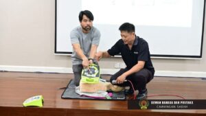 Latihan Penggunaan Mesin Automated External Defibrillator (AED) di DBP Cawangan Sabah