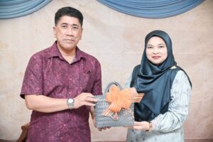Senandung Kata Lentera Bahasa