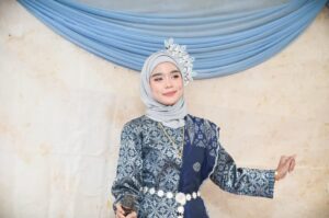 Senandung Kata Lentera Bahasa