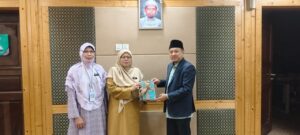 Kunjung Hormat Pengarah DBP Wilayah Timur kepada Timbalan Pengerusi Jawatankuasa Pendidikan, Pengajian Tinggi, Teknologi Hijau, Digital dan Inovasi Negeri Kelantan