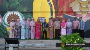 Perasmian Mural “Akar Bahasa Atma Borneo”