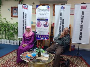 Pentas 90 Minit Bersama-sama Puan Alimah Salam
