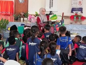 Pentas 90 Minit Bersama-sama Mama Filzah