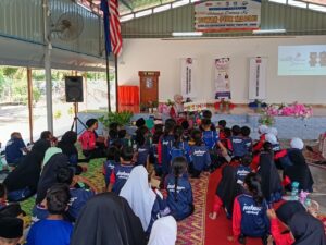 Pentas 90 Minit Bersama-sama Mama Filzah