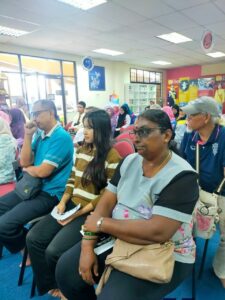 Pentas 90 Minit Bersama-sama Puan Alimah Salam